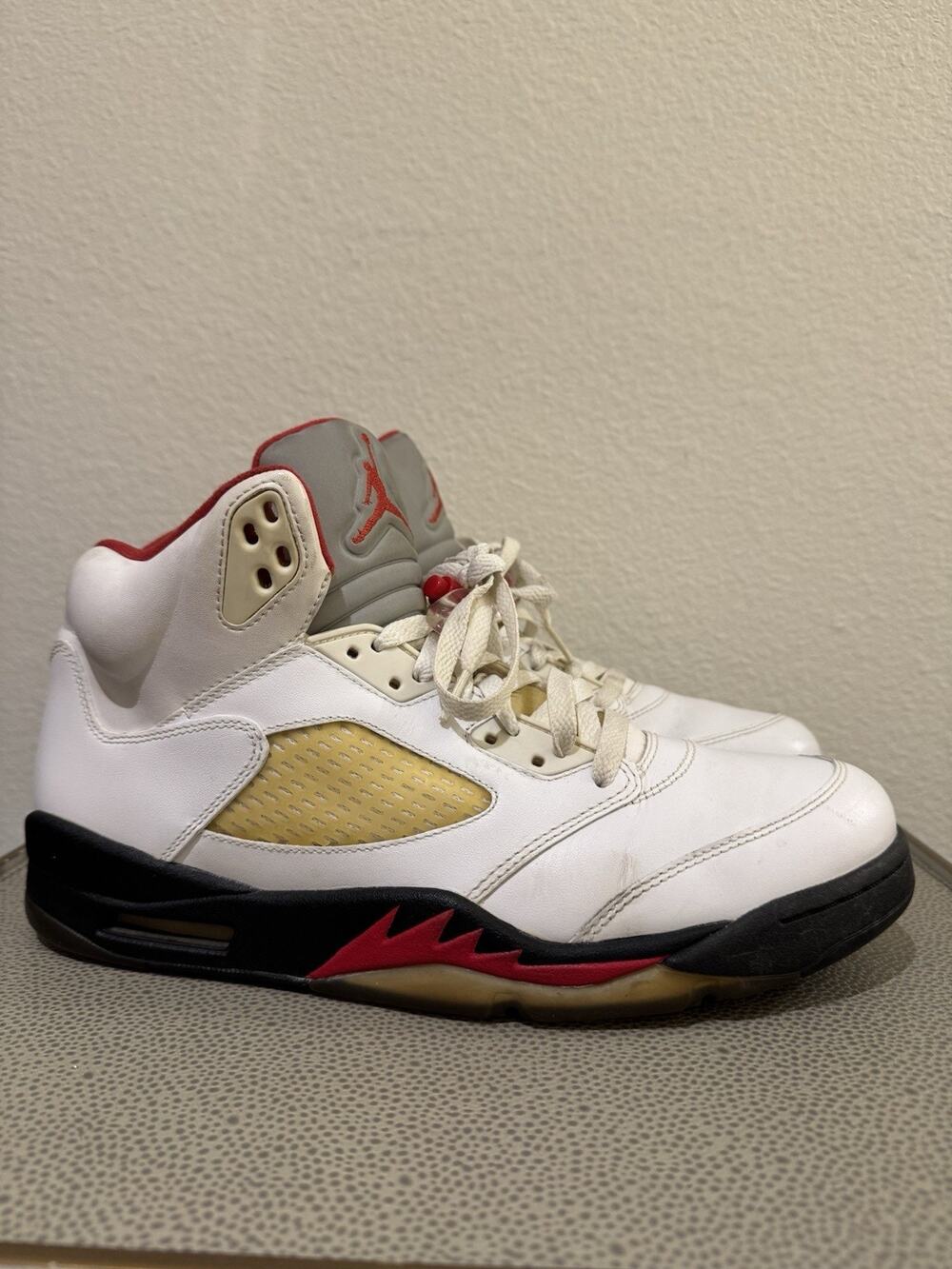 Air Jordan 5 Retro 2013 White Fire Red 136027 - 100 Size 11